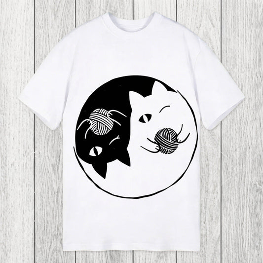 Tokyosol Yin Yarn Cat Classic T-Shirt