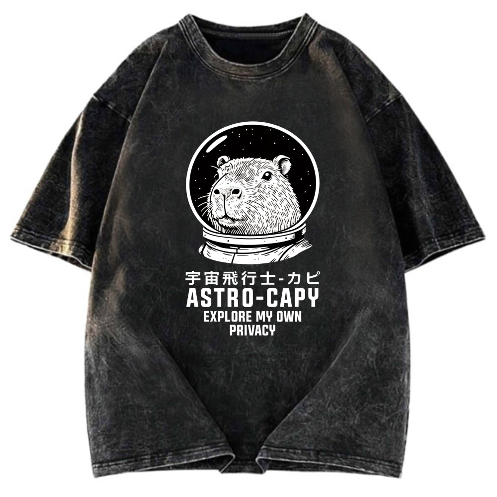 Tokyosol Astronaut Capybara Washed T-Shirt