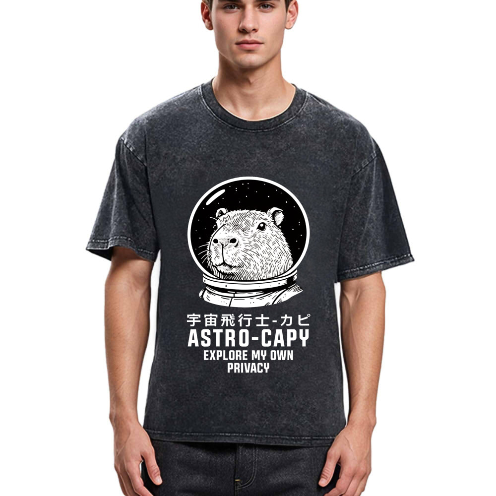 Tokyosol Astronaut Capybara Washed T-Shirt