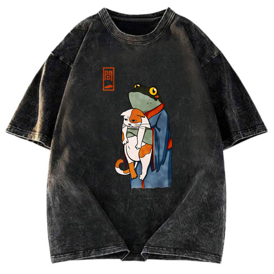 Tokyosol The Frog Holds The Cat Washed T-Shirt