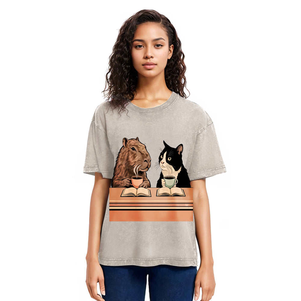Tokyosol Capybara And Cat Talk Washed T-Shirt