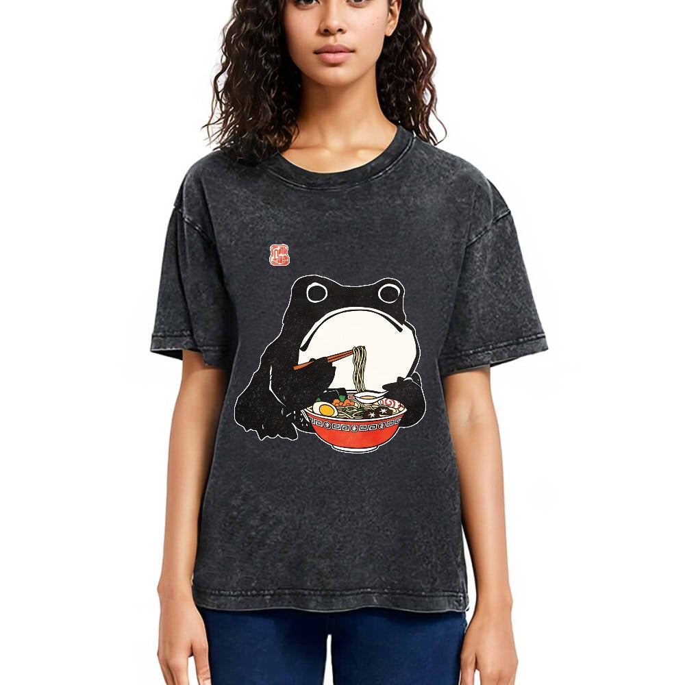Tokyosol Funny Frog Eating Ramen Washed T-Shirt
