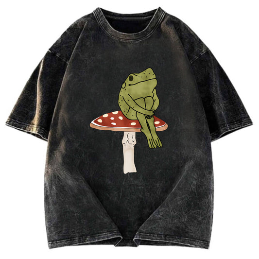 Tokyosol Frog on Mushroom Washed T-Shirt