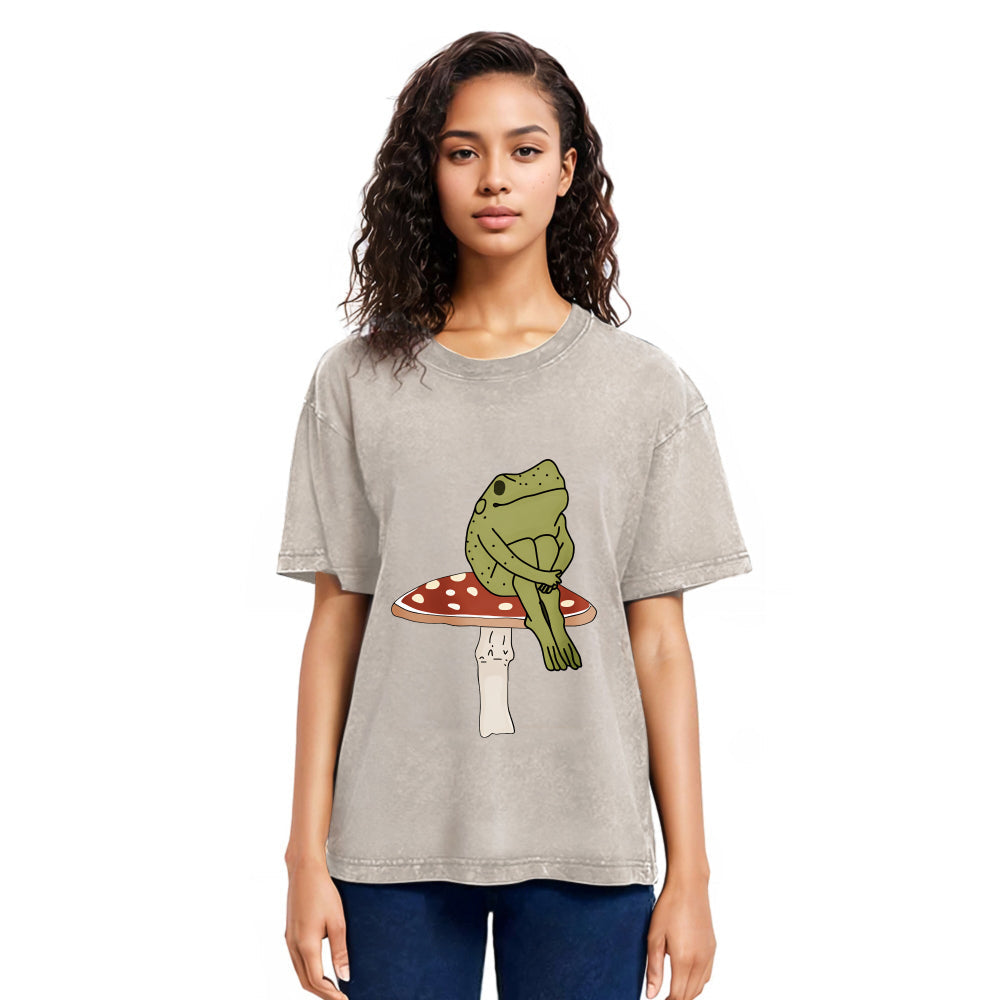 Tokyosol Frog on Mushroom Washed T-Shirt
