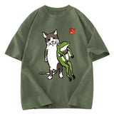Tokyosol Cat Holding A Frog Classic T-Shirt