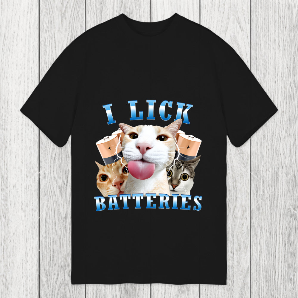 Tokyosol I Lick Batteries Funny Cat Meme Classic T-Shirt