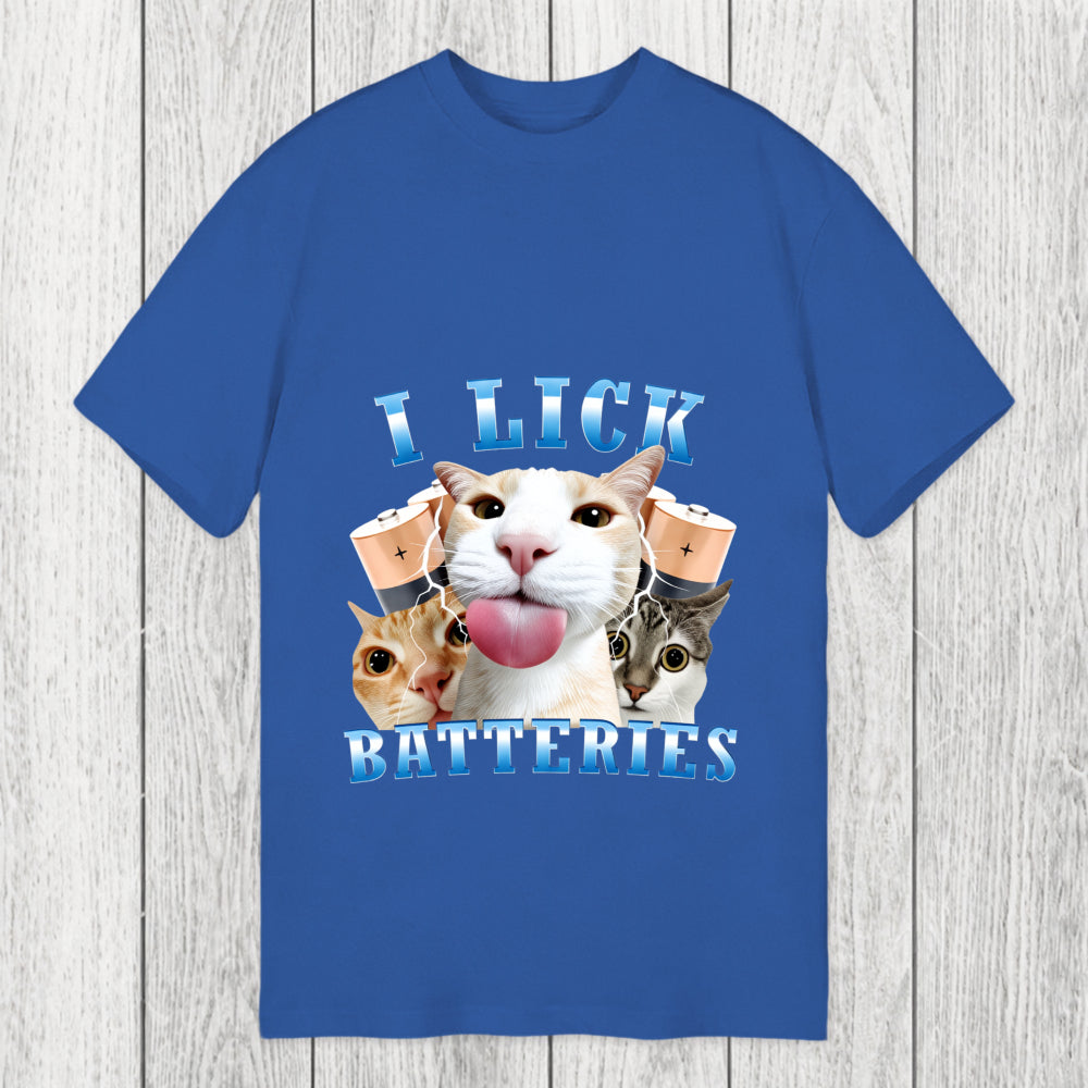 Tokyosol I Lick Batteries Funny Cat Meme Classic T-Shirt