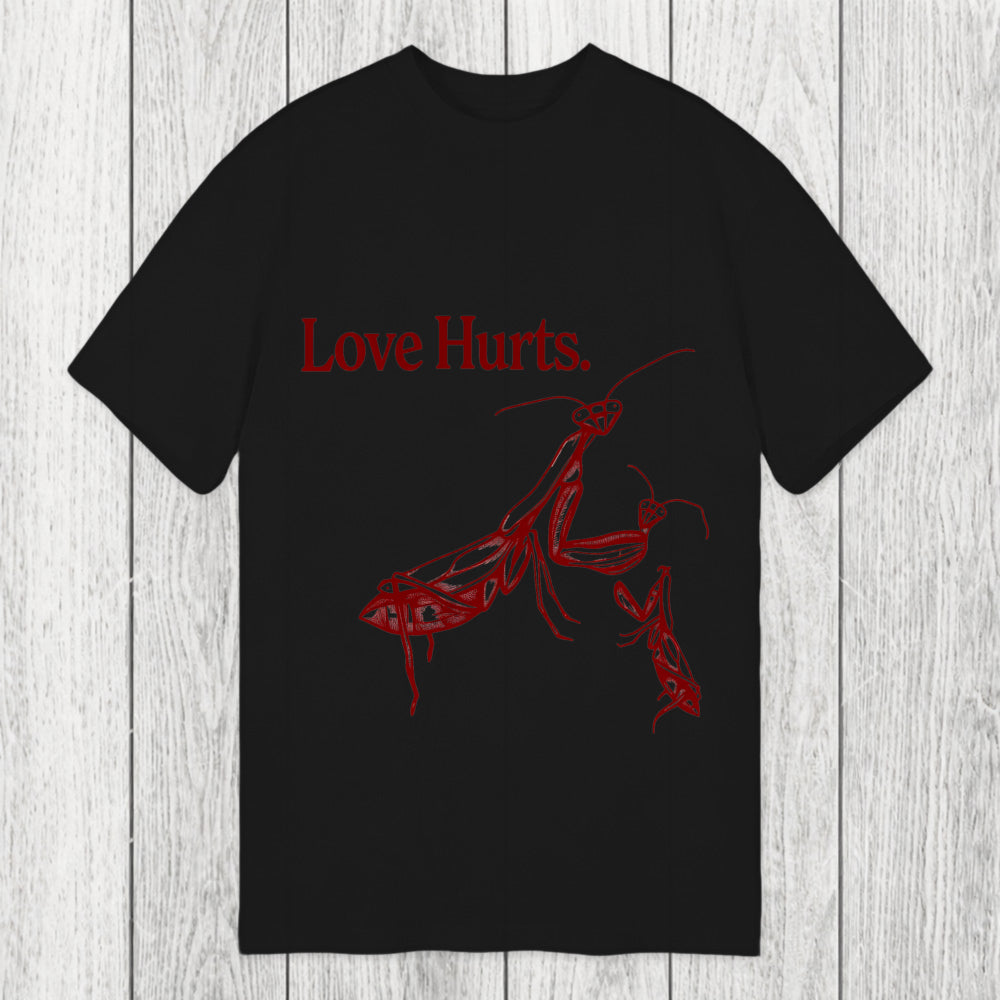 Tokyosol Love Hurts Funny Praying Mantis Classic T-Shirt