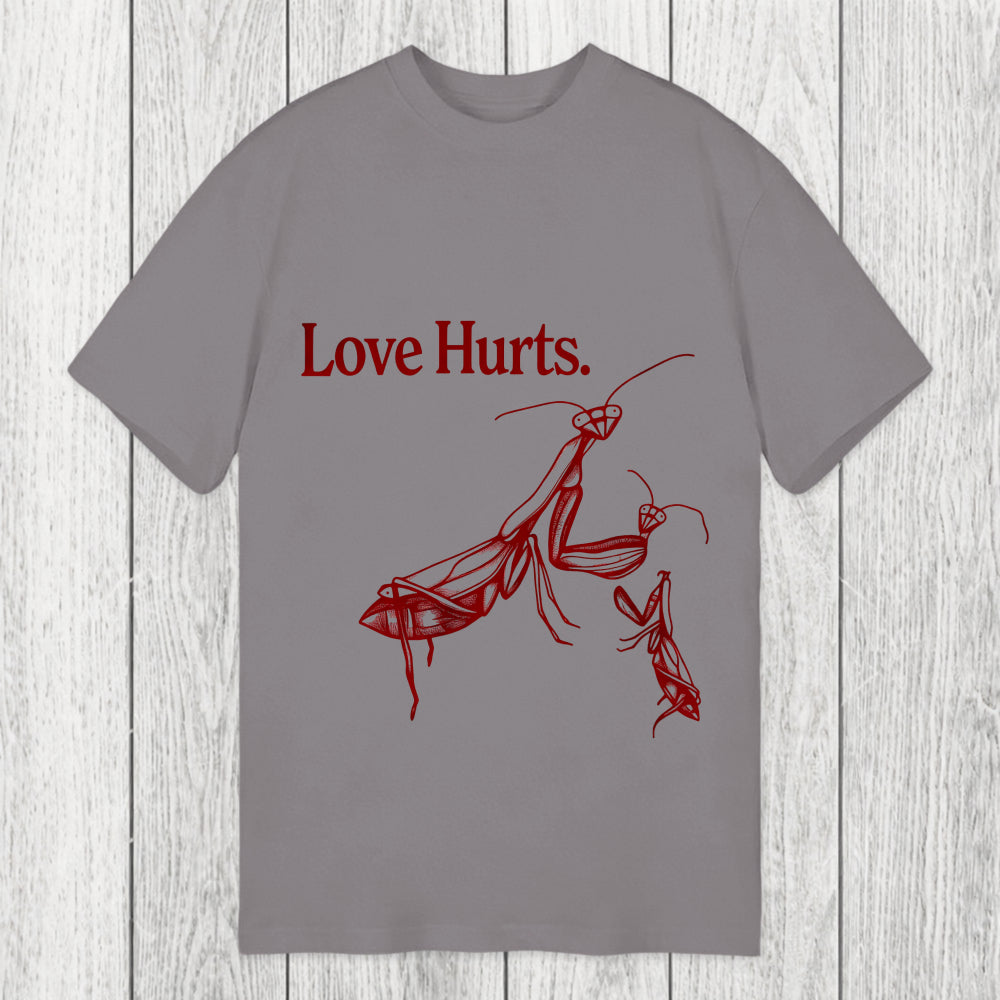 Tokyosol Love Hurts Funny Praying Mantis Classic T-Shirt