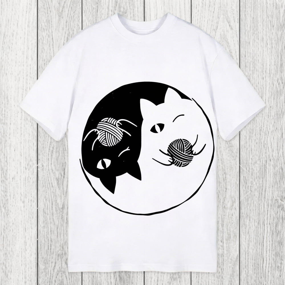Tokyosol Yin Yarn Cat Classic T-Shirt